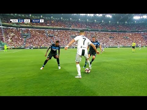 Cristiano Ronaldo Humilha jogadores em partida no campo !