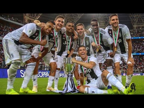 Cristiano Ronaldo Bawa Juventus Juara Piala Super Italia