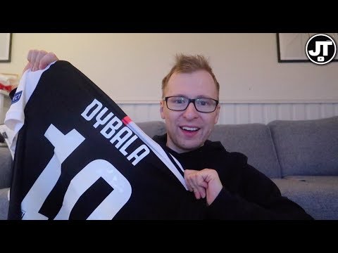 WHAT I BOUGHT AT JUVENTUS STORE!