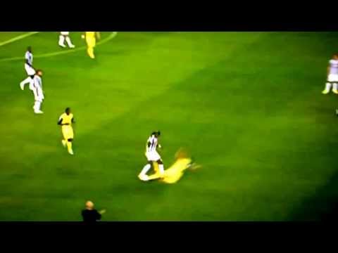 Fantastic Skill by PAUL POGBA : Chievo vs Juventus