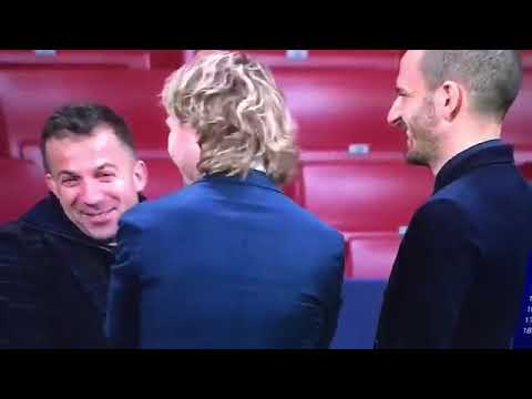 Del Piero with Juventus Players before Atletico game