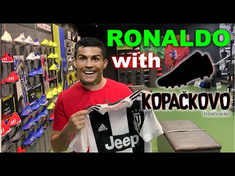 We created own Ronaldo Juventus shirt 18/19 kit !