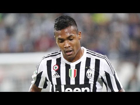 Alex Sandro ● Next Roberto Carlos ● Juventus 2015/16